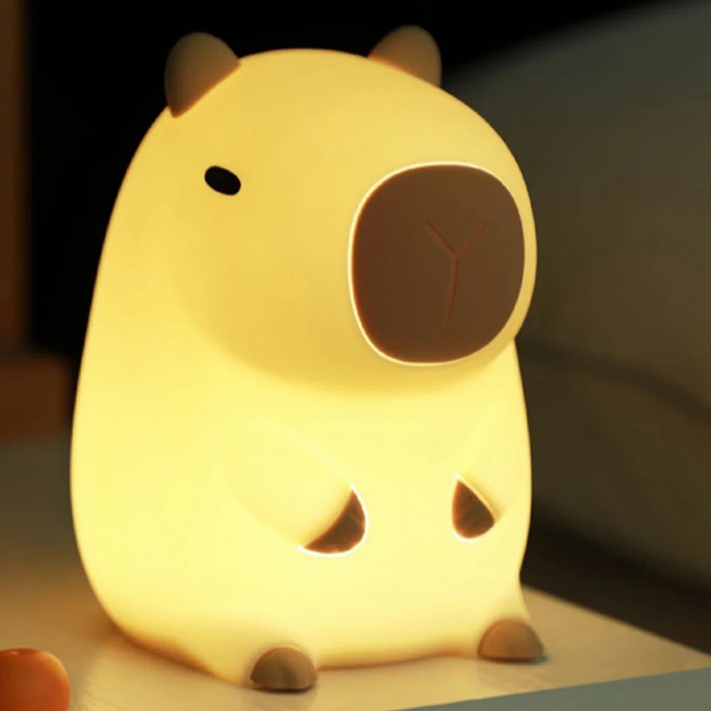 Capybara Tap Night Light Lamp