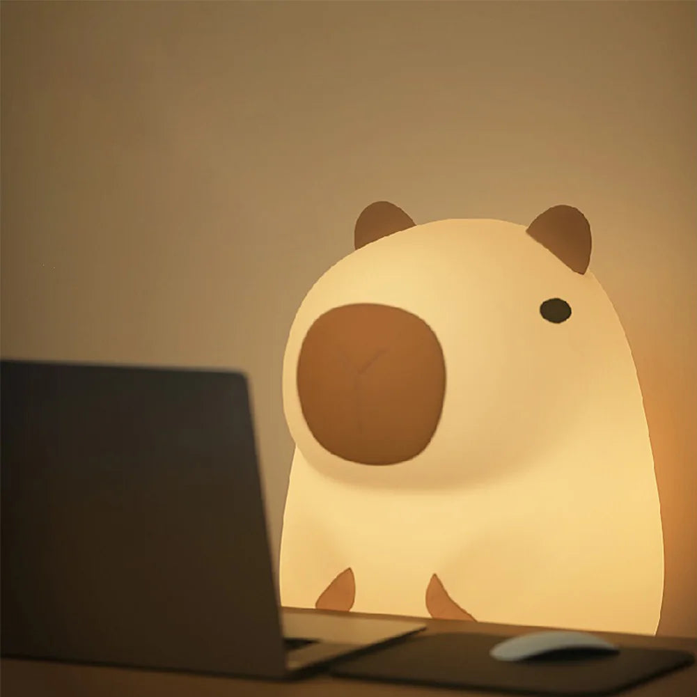 Capybara Tap Night Light Lamp